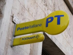 Banditi assaltano portavalori delle Poste, bottino 150 mila euro