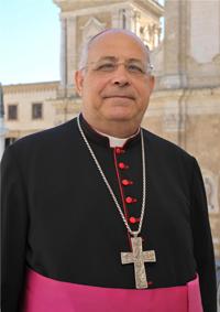 L'arcivescovo di Brindisi-Ostuni, mons. Domenico Caliandro