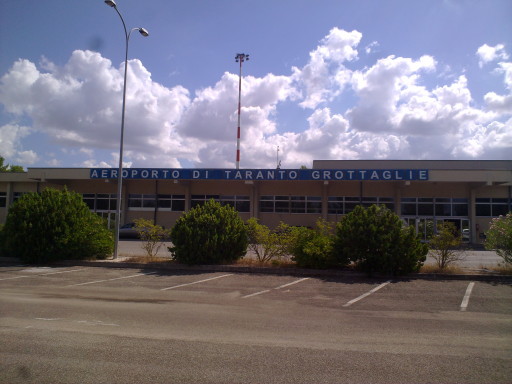 aeroporto_taranto