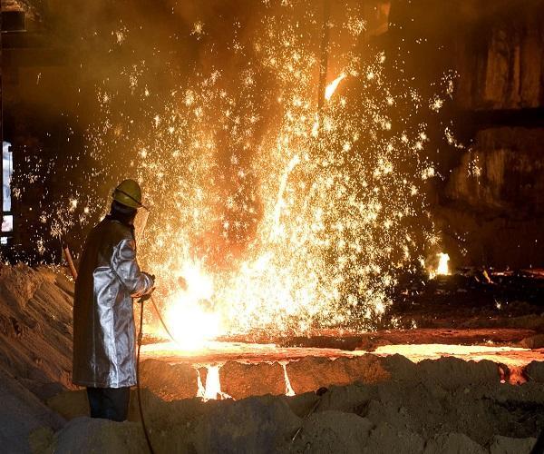 Ilva grave infortunio sul lavoro: operaio ustionato da una colata di ghisa, è grave 1 photo luca zennaro