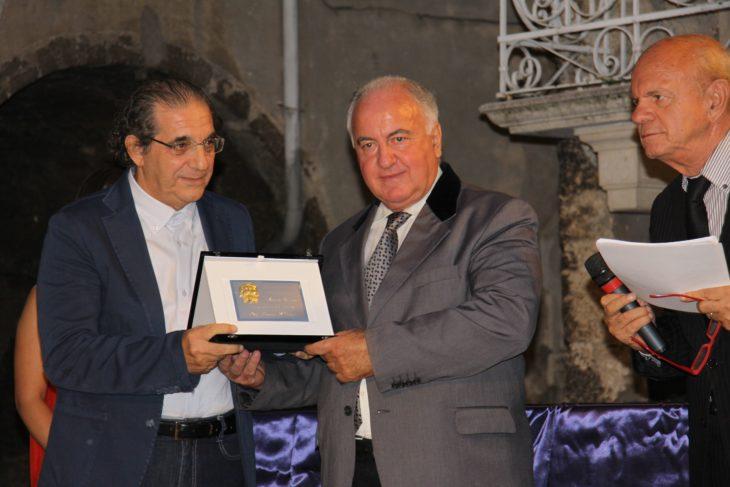 AL VIA IL 43° PREMIO SCANNO SABATO 17 SETTEMBRE I NOMI DEI VINCITORI 3 pierfranco-bruni-alla-premiazione-2015-730x487