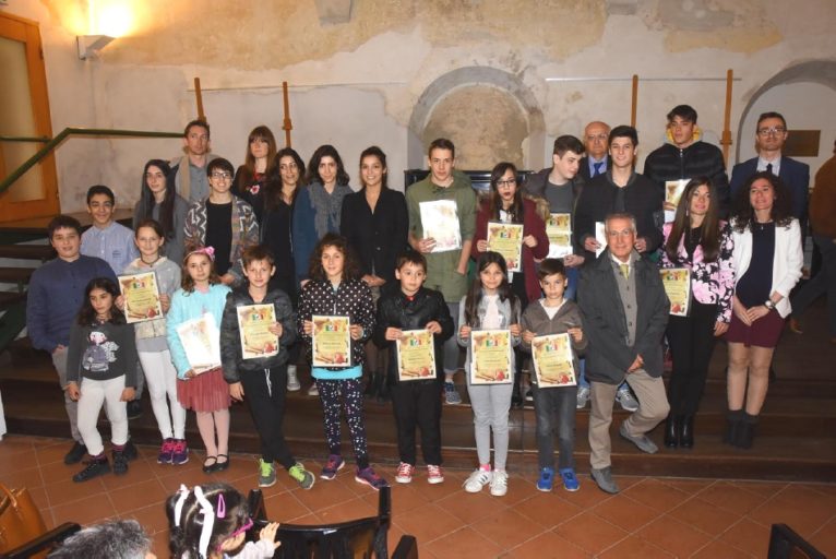 Associazione Stampa Reggiana: borse di studio ai figli dei giornalisti, fra i premiati Ludovica Filomena