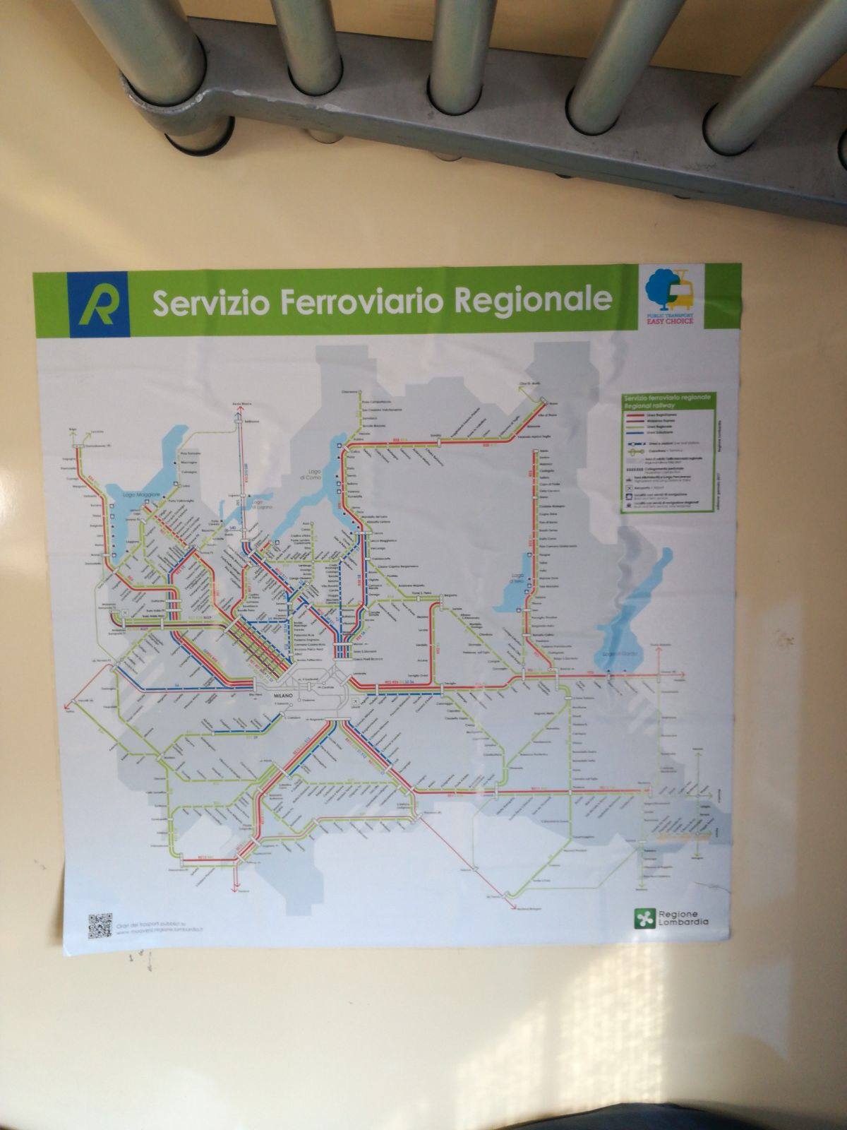Cartina della Lombardia su un convoglio del Salento, Pellegrino: “Clamorosa gaffe davanti ai nostri turisti”