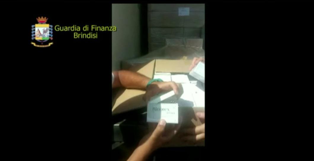 Parafarmaci con falso marchio "Made in Italy": maxisequestro al porto di Brindisi