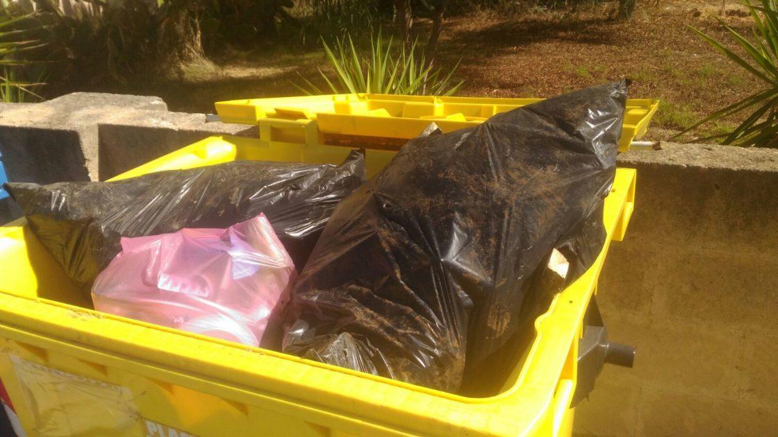 Maruggio: Azienda edile scarica rifiuti nei cassonetti, beccata dai vigili
