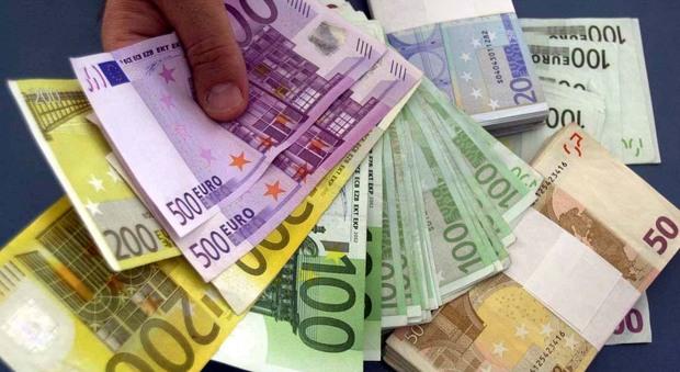 Vasta operazione della Polizia di Stato in provincia di Taranto, 6 arresti per spaccio di denaro falso