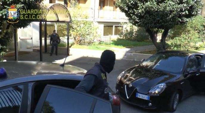 In corso vasta operazione antiterrorismo in diverse regioni d'Italia: 14 arresti e 20 perquisizioni