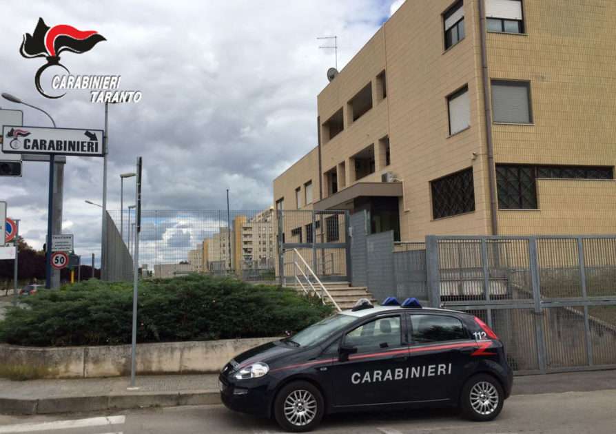 I Carabinieri arrestano “stalker” tarantino