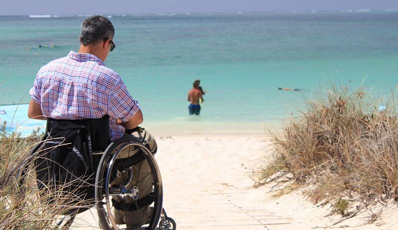 Giornata del Disabile, Turco: “La Regione acceleri iter per acquisto attrezzature balneari"