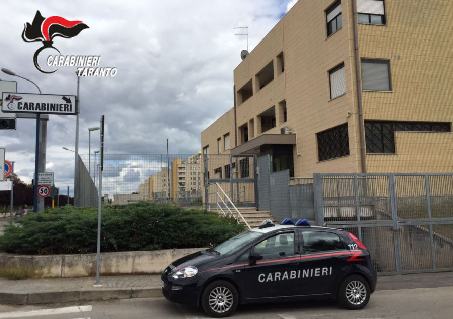 Taranto: Anziani derubati dalla badante. I Carabinieri denunciano una coppia di coniugi e recuperano l’intera refurtiva.