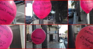Maruggio si risveglia addobbata di palloncini rossi
