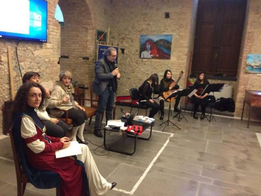 Cosenza, serata commovente raccontando la storia d'amore di Isabella Morra e Diego Sandoval di Castro