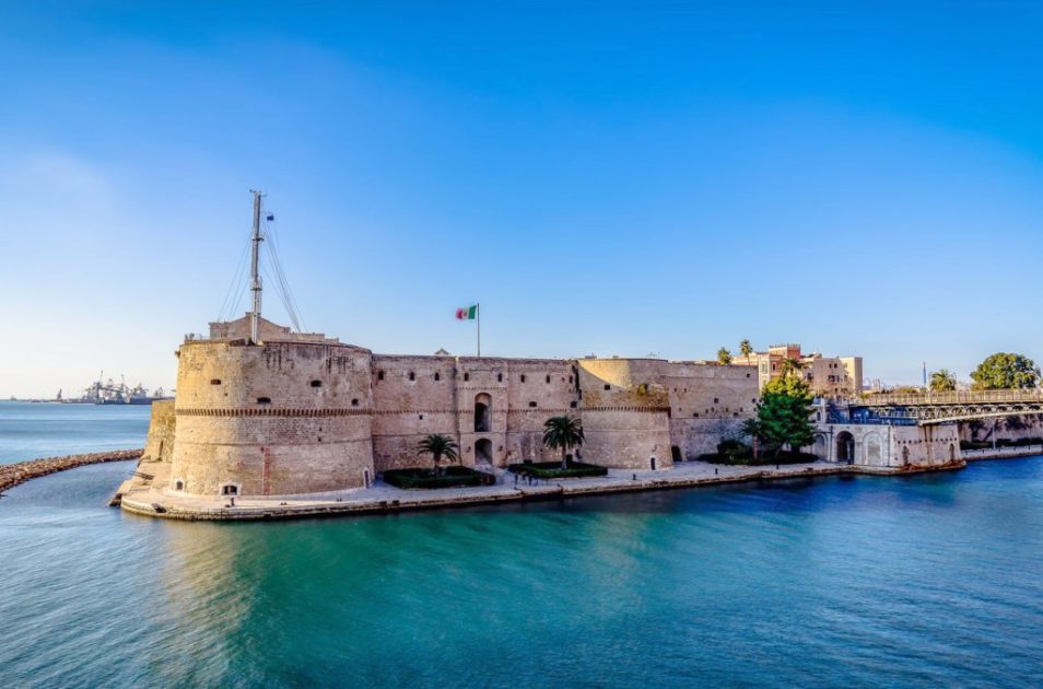 Fortezze e Castelli di Puglia: Il Castello Aragonese o Castel Sant’Angelo di Taranto
