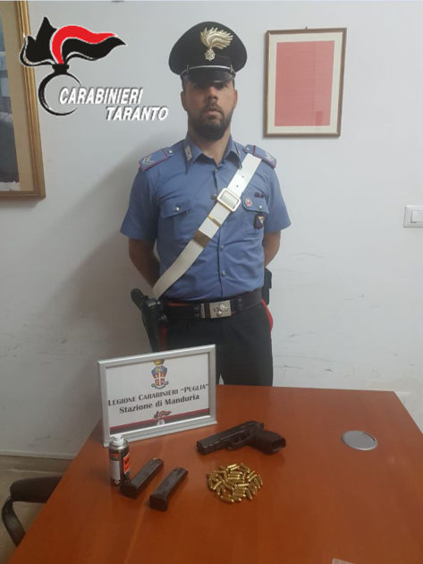 San Pietro in Bevagna - Arrestato gestore di hotel, nascondeva sotto il cuscino una pistola in dotazione alla polizia brasiliana