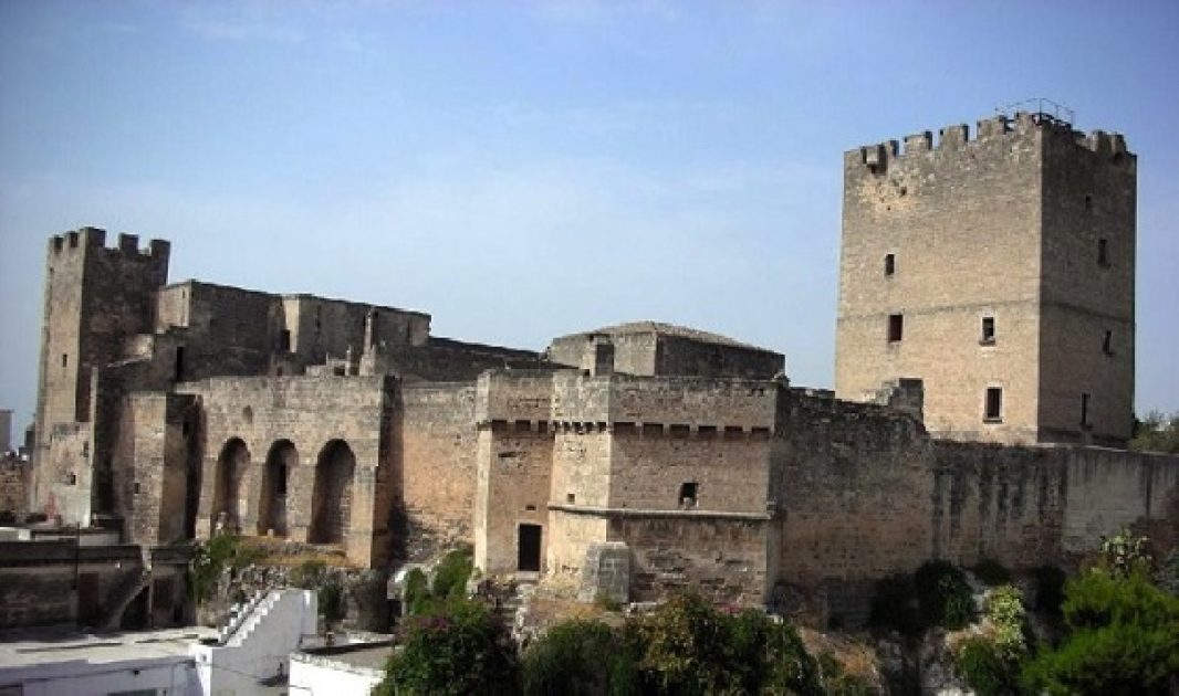 Fortezze e Castelli di Puglia: Il Castello Episcopio di Grottaglie