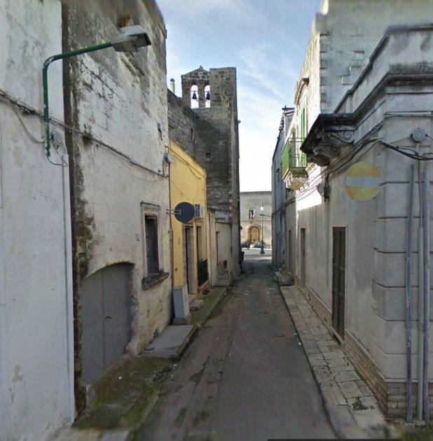 Sava: “li Castieddi” e i camminamenti sotterranei 5 Sava: “li Castieddi” e i camminamenti sotterranei