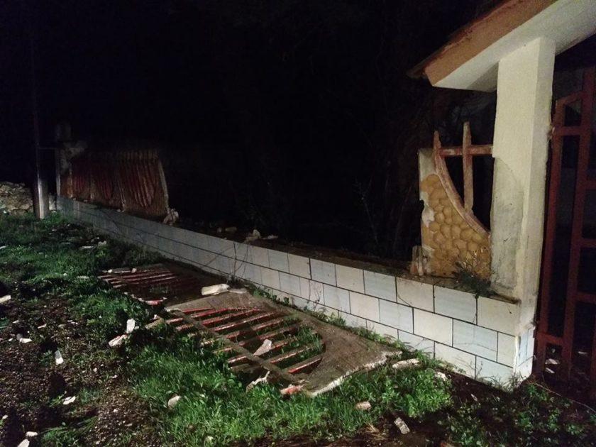 Fotonotizia: Fulmine si abbatte su abitazione sulla Maruggio-Manduria
