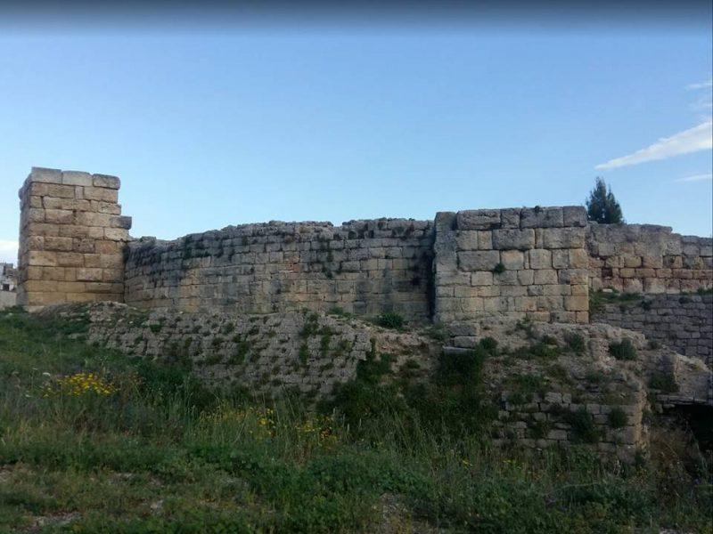 Fortezze e Castelli di Puglia: Il Castello di Canosa