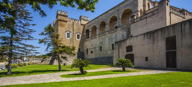 Fortezze e Castelli di Puglia: Il Castello di Mesagne