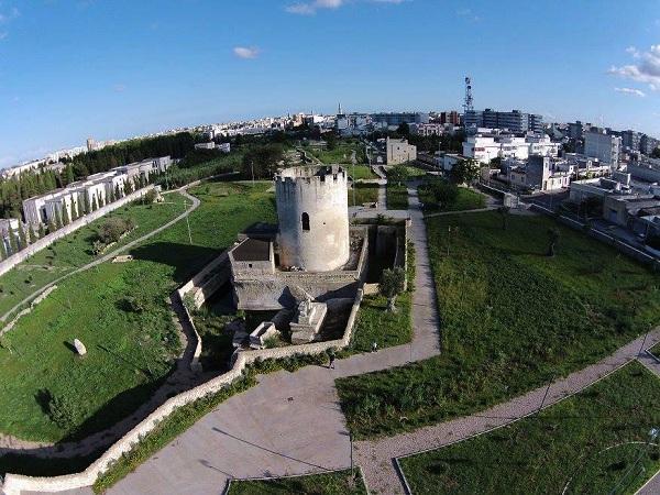 Fortezze e Castelli di Puglia: Le Torri di Belloluogo e del Parco a Lecce