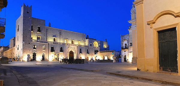 Fortezze e Castelli di Puglia: Il Castello di Specchia