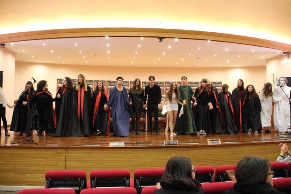 Gli studenti del Liceo De Sanctis – Galilei tra i protagonisti della "IV Giornata mondiale della LINGUA ELLENICA"