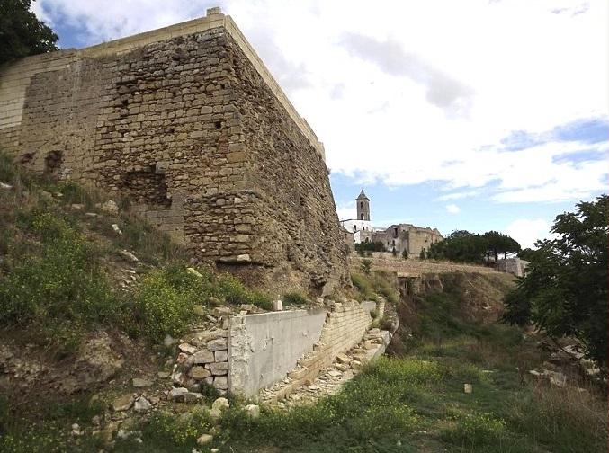 Fortezze e Castelli di Puglia: Il distrutto Castello di Spinazzola