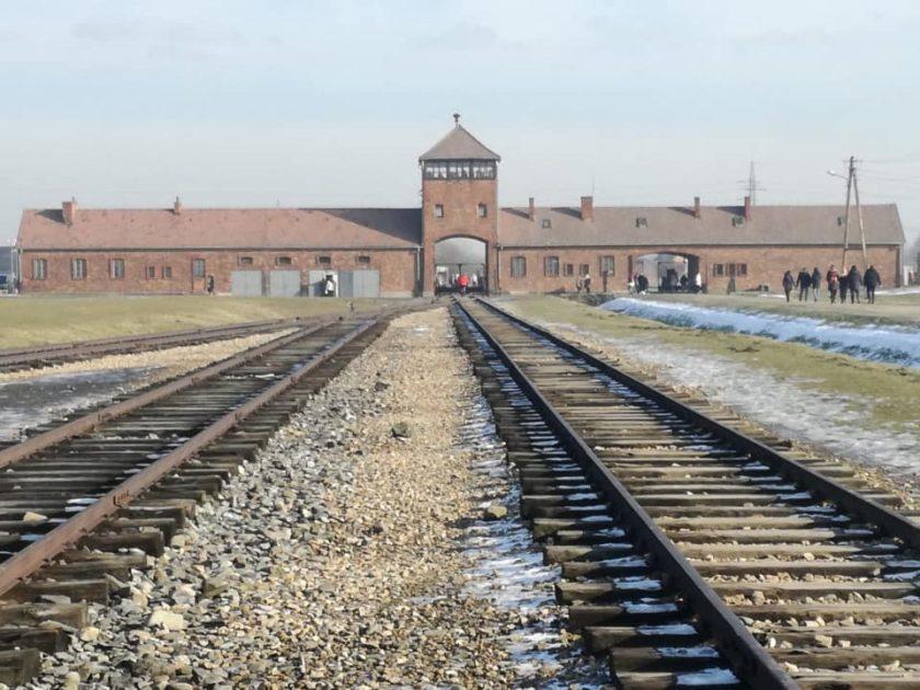 Maruggio. Treno della Memoria 2019: "Shoah", il racconto dell’esperienza dei ragazzi maruggesi - IL VIDEO