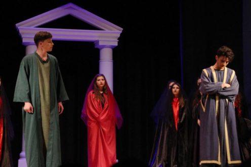 Quando il teatro fa scuola l’Edipo re del Liceo De Sancits Galilei in scena al Tarentum di Taranto