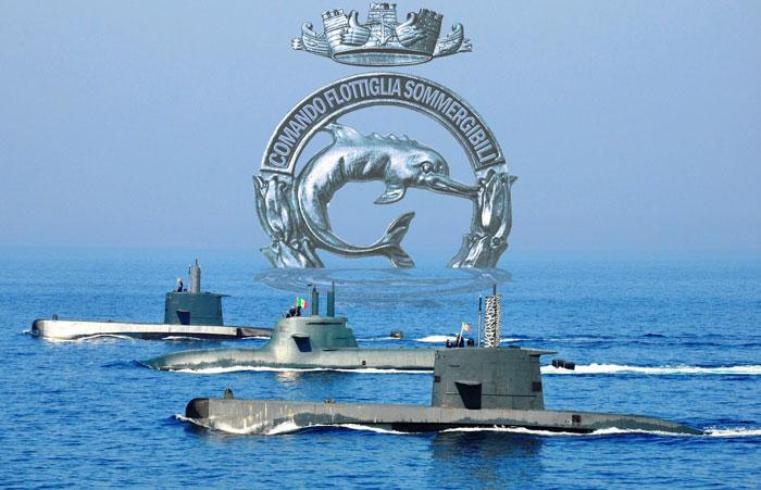 Taranto, 24 giovani marinai divetano sommergibilisti della Marina Militare Italiana