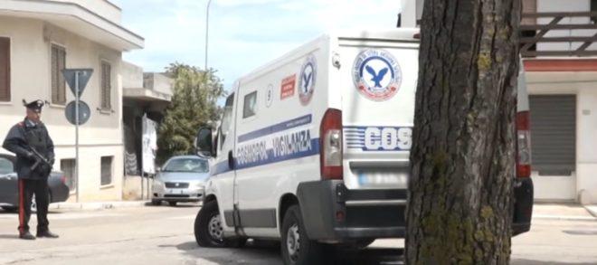 Cisternino, rapina armata a portavalori: sparati colpi d'arma da fuoco, nessun ferito 1 Cisternino, rapina armata a portavalori: sparati colpi d'arma da fuoco, nessun ferito