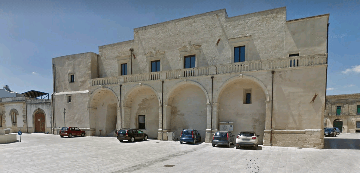 Fortezze e Castelli di Puglia: Il Palazzo Baronale di Giurdignano