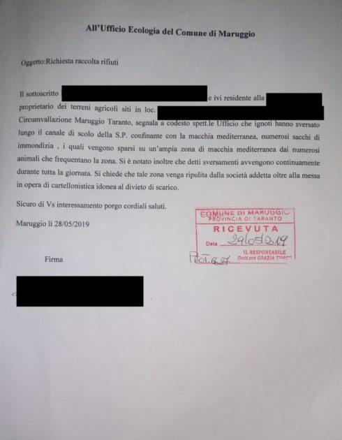 Campomarino di Maruggio rifiuti: gli incivili colpiscono ancora. Nessuno rimuove i rifiuti abbandonati