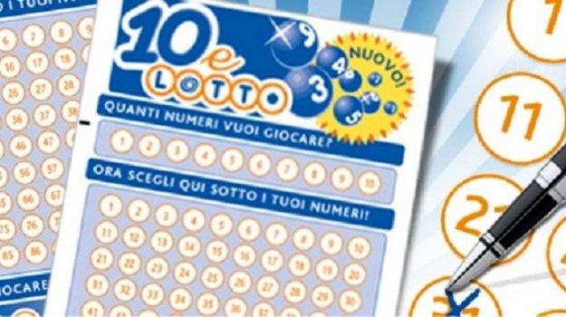 La dea bendata si ferma a Taranto. 10 e Lotto, colpo da 1 milione di euro
