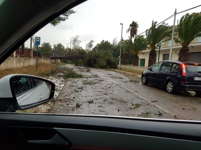 Disagi per il maltempo in tutta la Puglia, bloccata la Maruggio Manduria