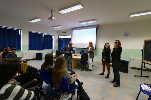 WIM- Women in Motion: un progetto contro gli stereotipi di genere. Gruppo FS Italiane incontra le studentesse dell'I.I.S.S. Del Prete-Falcone di Sava