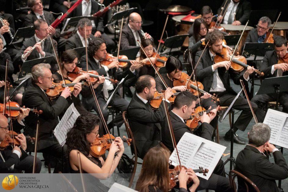 L’invito dell’Orchestra Magna Grecia: «Diodato, suoniamo insieme!»