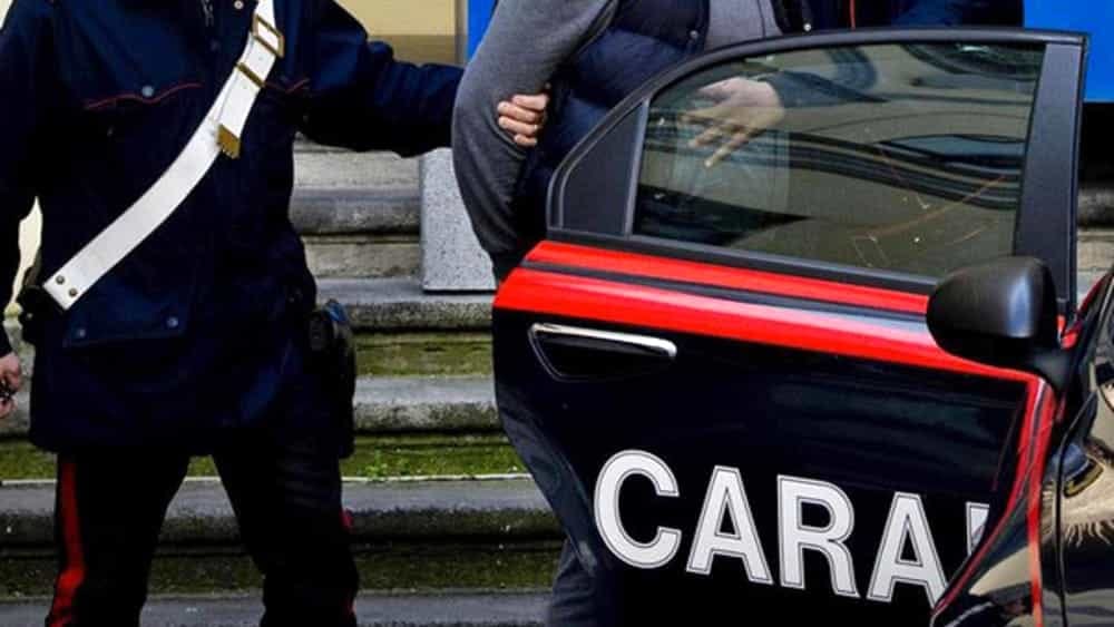 Maruggio, arrestato un 49enne con l'accusa di atti persecutori e violenza nei confronti di una conoscente
