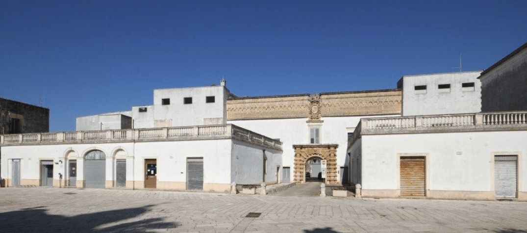 Fortezze e Castelli di Puglia: Il Palazzo Marchesale di Campi Salentina