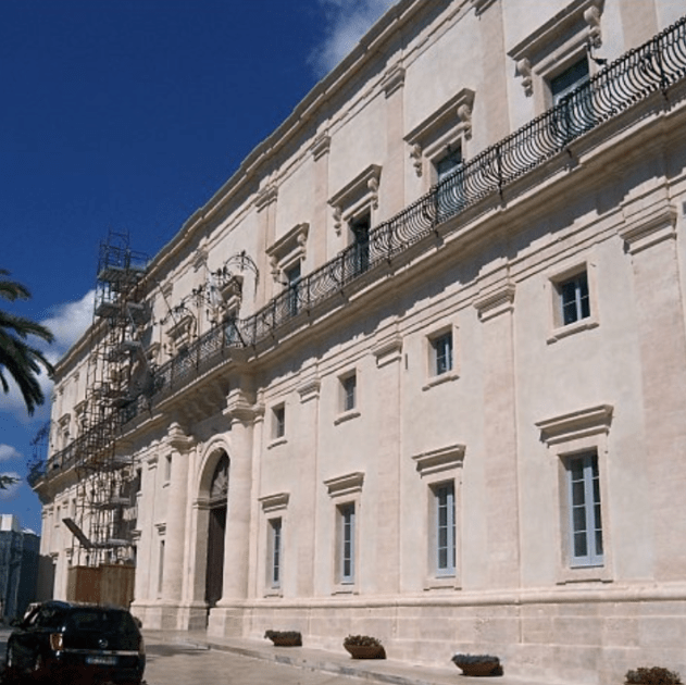 Fortezze e Castelli di Puglia: Il Castello poi Palazzo Ducale di Martina Franca