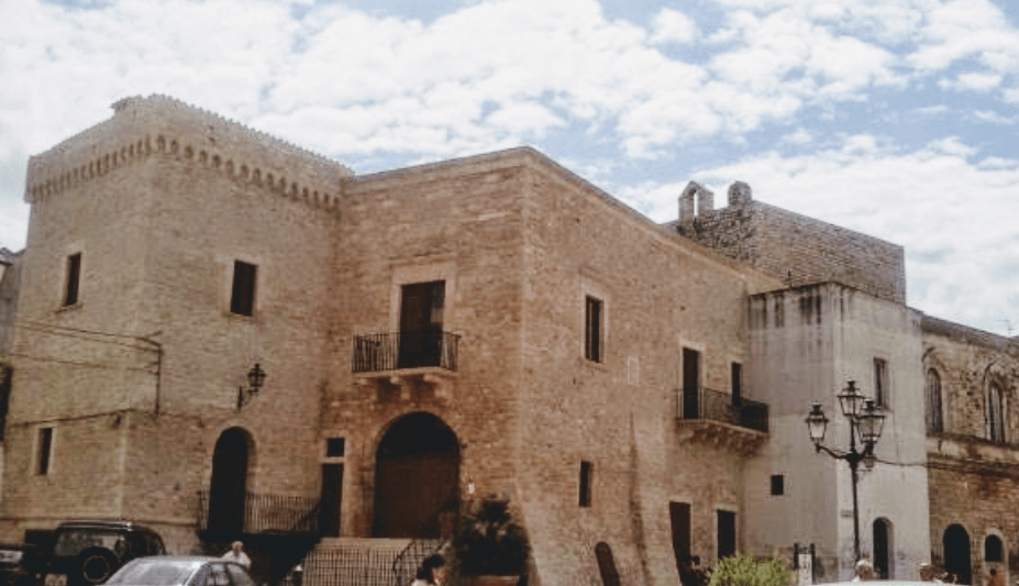 Fortezze e Castelli di Puglia: Il Castello di Toritto