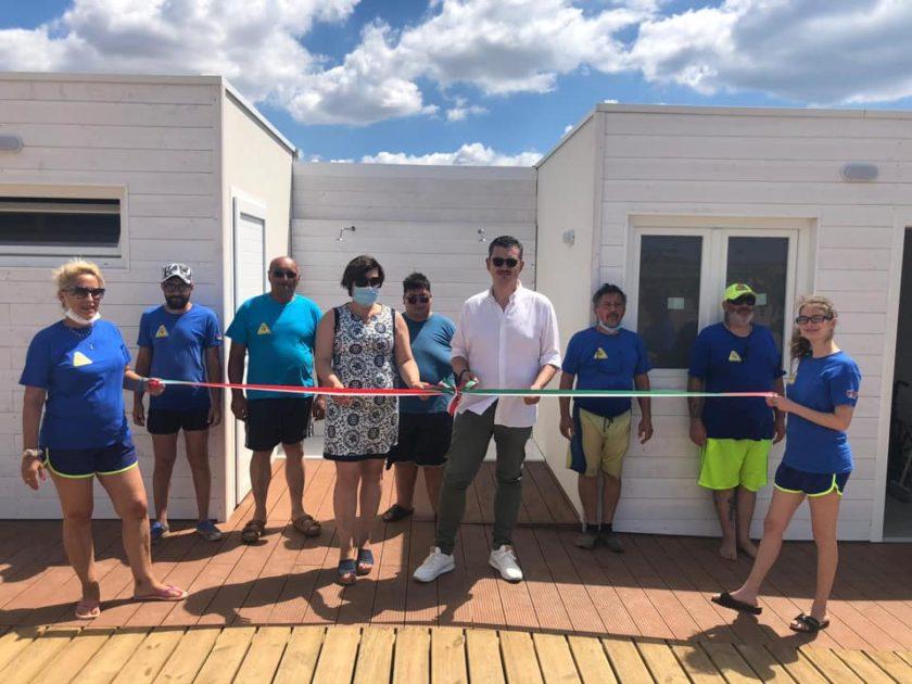 Maruggio, inaugurata la struttura per l’accesso agevolato dei disabili in spiaggia