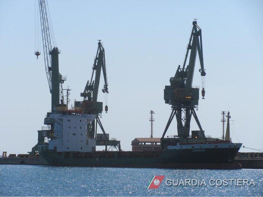 Porto di Taranto: Nave  general  cargo fermata in stato di detenzione