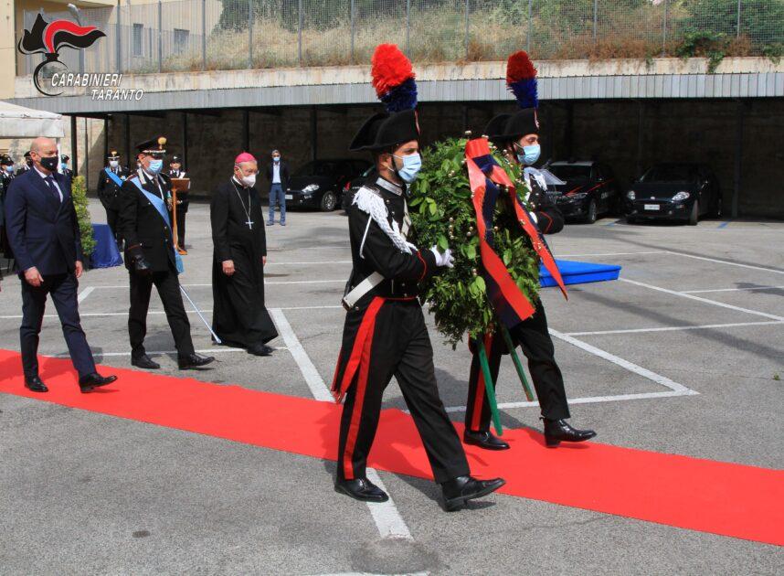 Taranto: Festa dell’Arma. 207° anniversario di fondazione della Benemerita. Deposizione di una corona d’alloro alla presenza delle massime autorità cittadine.