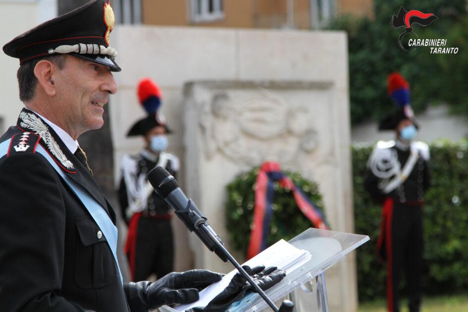 Taranto: Festa dell’Arma. 207° anniversario di fondazione della Benemerita. Deposizione di una corona d’alloro alla presenza delle massime autorità cittadine.
