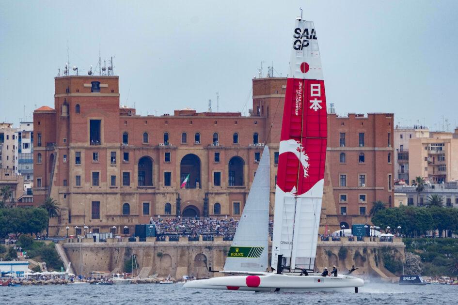 Italy Sail Grand Prix: nella prima giornata a Taranto, testa a testa tra USA e Japan SailGP Team