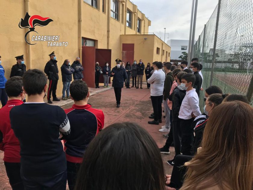 Maruggio: i carabinieri incontrano gli studenti dell’Istituto Alberghiero