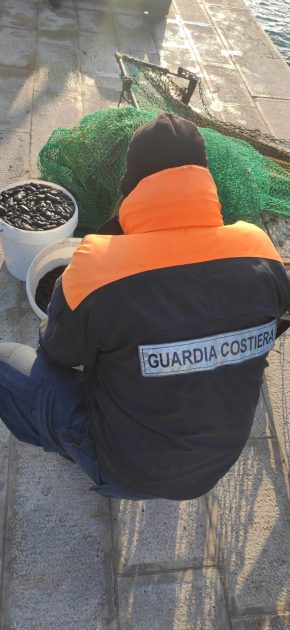 La Guardia Costiera di Taranto impegnata costantemente per la difesa dell’ecosistema marino