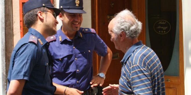 Taranto, aumento delle truffe agli anziani. I consigli della Polizia di Stato