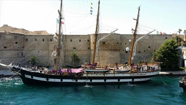 La nave scuola PALINURO torna in sosta a Taranto per la 58ª CAMPAGNA D’ISTRUZIONE dove resterà aperta al pubblico